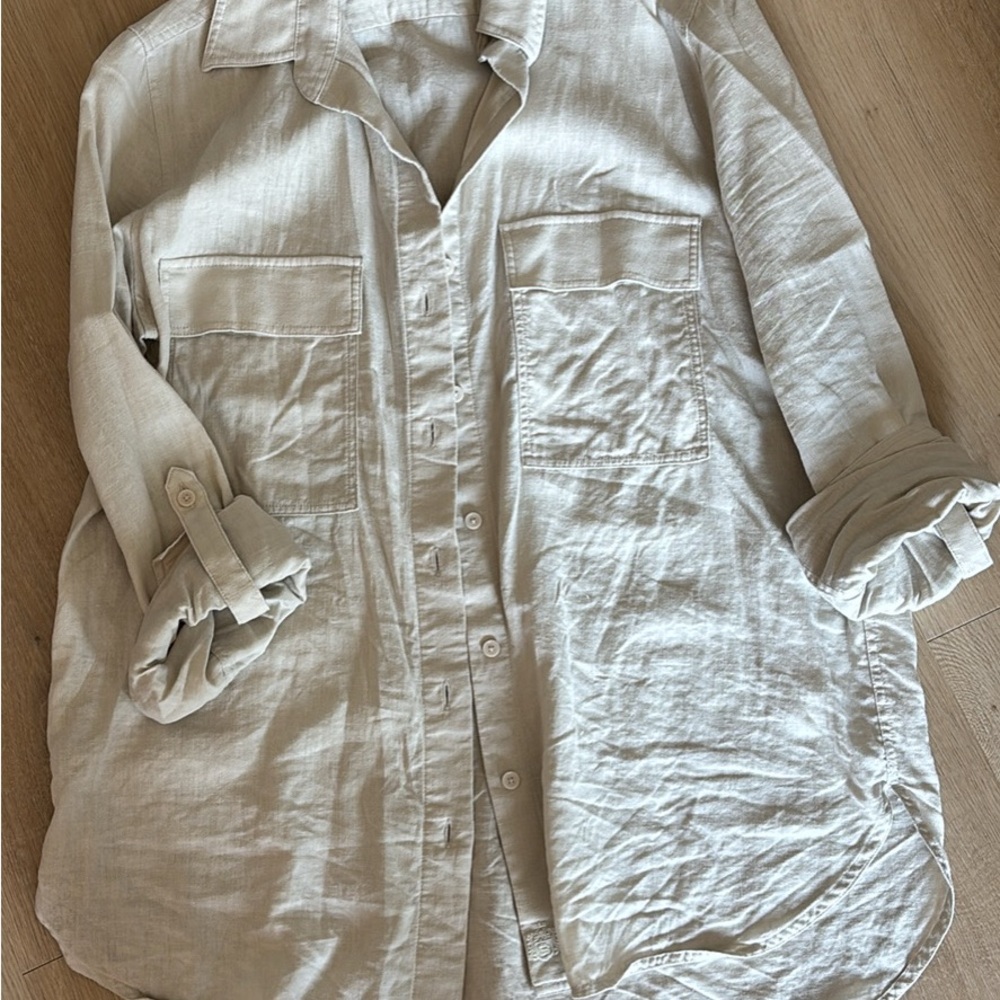 Babaton Light Tan Casual Button-Down Shirt